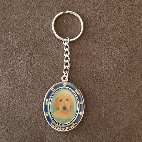 5/$15 Goldendoodle key chain new without tag - Picture 1 of 4